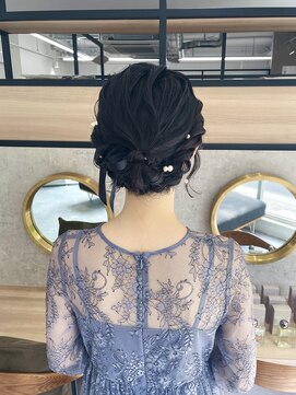 シー(thee) アップアレンジ