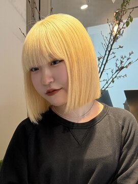 ラフ 立川(Laff) 立川切りっぱなしボブミニボブぱつっとボブハイトーンボブ/美髪