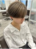 【ミディアム】シースルーマッシュ×ハイトーンカラー