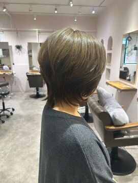 アンユヘアー 与野駅前店(unu.hair) 大人くびれショート×オリーブベージュ