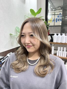 ベルヘアーデザイン 堺東(Belle hair Design) ハイトーン/外国人風/レイヤーカット/堺東