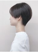 ＊前髪なしハンサムショート前下がりショートセンターパート