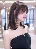大人ガーリー顔周りミディアムレイヤーカット×ココアブラウン
