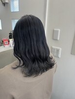 ヘアーサロン トランク(TRUNK)&nbsp;ブルーブラック