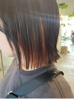 ザ ブリンク(THE BLINK) 【切りっぱなしボブ】インナーカラーで垢抜ける小顔見えスタイル