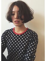 シー(she.) グレージュボブカール