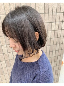 ヘアアンドメイクグラチア(HAIR and MAKE GRATIAE) ミニボブ♪アッシュグレージュ