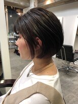 ミラバイグリーン(Mira by green)&nbsp;【担当JUN】耳かけ前下がりボブ似合わせカット簡単スタイリング