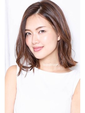 ボンダイ ルーム(bondi room) 外はねウルフ