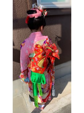 ヘアスタジオ ビ アップ(B up) 七五三