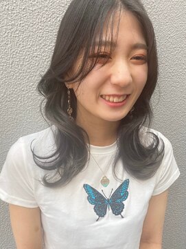 エルメ なんばマルイ(HELME) #韓国風くびれヘア#インナーカラー#コバルトブルー