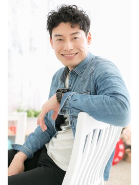 ミック ヘアアンドメイク アップ 駒込店(miq Hair&Make up) くせ毛風ツーブロック刈り上げセミウェットショートb1