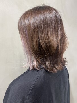 リンダイーロ(Linda Hiro) 【札幌円山　デザインカラー/イヤリングカラー/イルミナカラー】