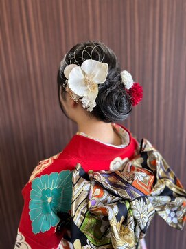 エフプロモーションフローラ(FLORA) はたちの集いヘアセット