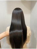 縮毛矯正による美髪ロングヘア/銀座