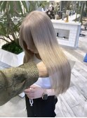 ホワイトブロンド_ハイトーン_ケアブリーチ_ホワイトカラー