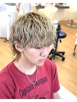 ビカム 名駅(become)&nbsp;外国人風ブリーチパーママッシュウルフツーブロックショート