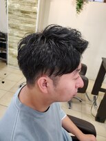 インパークス 椎名町店(INPARKS)&nbsp;スーツ短髪ツーブロック束感モテる黒髪シークレットパーマ流行