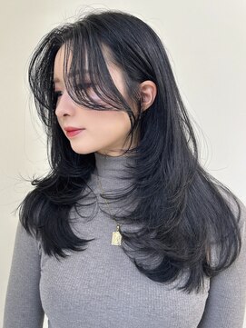 ユエン(uyen) 【NANA】かきあげレイヤーカットブルーブラック地毛風カラー