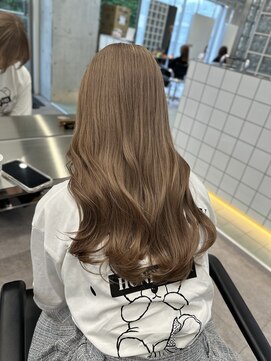 サンク 原宿 表参道(cinq) ミルクティーベージュピンクベージュくびれボブワイドバング