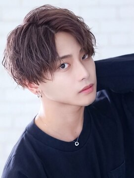 リップス 立川(LIPPS) センターパートニュアンスパーマフェザーパーマシャドウパーマ