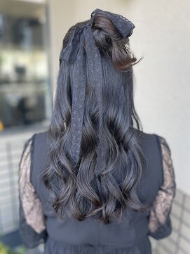 オウルヘアー(Owl hair) ハーフアップ/黒リボン/結婚式アレンジ