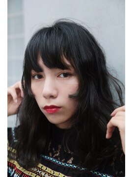 ディシェーレローブ(die Schere Lob) ガーリー×大人ウェーブ