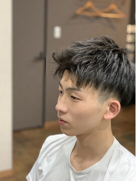 すがなみバーバーショップ ツーブロック