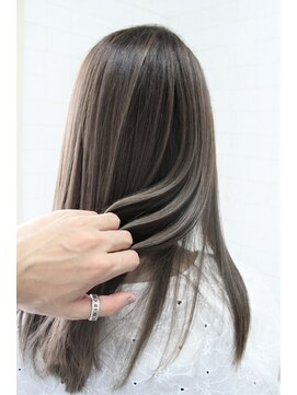 マティーナ ヘアー 池袋(Matina hair) 【ナチュラル×筋感☆エアタッチバレイヤージュ】