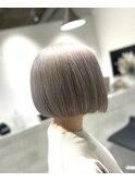 CIERA.ショートボブ×シルバーアッシュ