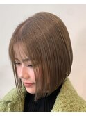 ぱつっとボブ