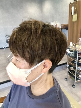 ネコ(NeCO.) 明るめグレイカラー