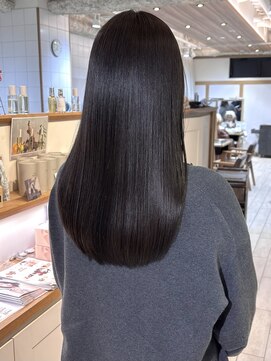 プラグ バイ ネオリーブ(plug by neolive) 似合わせカット×髪質改善[髪質改善/縮毛矯正/韓国]T