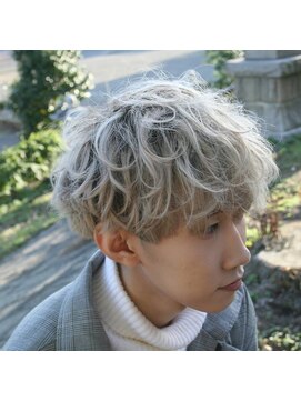 ルクール ヘアー プレジー(Le Coeur HAIR Plaisir) ホワイトカラー