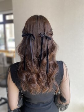 グリッターエッセンシャル(Gritter essential) ハーフツインヘア