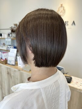ビレア 尾張旭店(BELEA) まとまるショートボブ 柔らかいベージュカラー