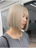韓国ヘアボブミルクティーベージュダブルカラー堀江