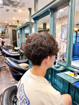 モナン 海老名(Monan) スペインカール メンズパーマ メンズカット パーマヘア