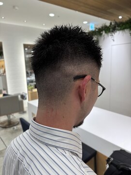 ステアケース 武蔵小杉店(stair:case) スキンフェード/テーパーフェード/武蔵小杉