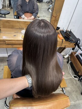 ニューラインギンザ(New-Line 銀座) ツヤ髪オリーブグレージュ