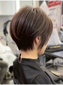 静岡駅ショートボブショートカット顔まわりレイヤーカット韓国風