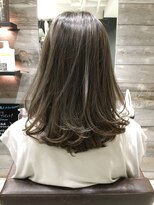 トルネード(TORNADO)&nbsp;マットグレージュハイライトカラー