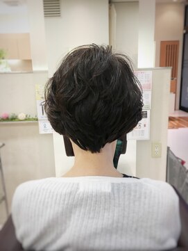 クール ヘアー ギャラリー 神明町店(COOL Hair gallery) ふんわり◇ひし形ショートヘア