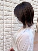 切りっぱなしボブ_ミディアムボブ