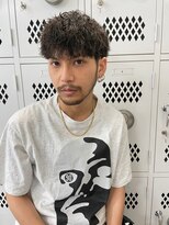 フィフス 原宿(fifth)&nbsp;ツイストスパイラルパーマ波巻きスパイラルツーブロックマンバン