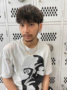 フィフス 原宿(fifth) ツイストスパイラルパーマ波巻きスパイラルツーブロックマンバン