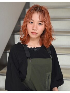 浪漫館 アプリーレ(APRILE) ビタミンカラー　オレンジ　　ミディアム　カジュアル