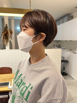 シエサロン(SHE SALON) 丸みのある耳かけショート
