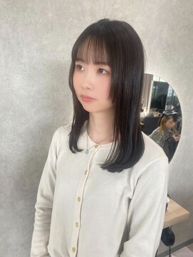 ジーナ 福岡天神(Zina) 艶サラセミロング【Zina福岡天神】