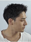 メンズショートビジネスツーブロックセンターパートフェード